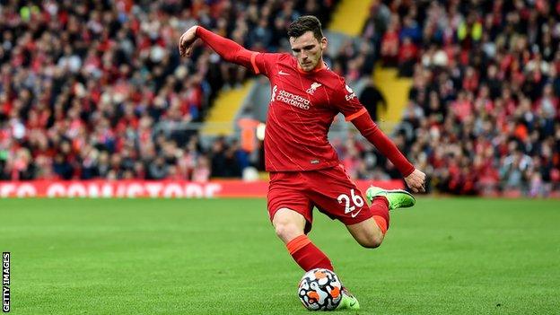 “New deal being explored”: Journalist delivers surprise update on Liverpool star’s future 