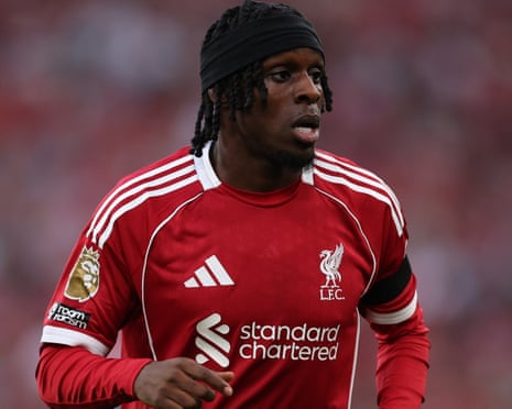 Liverpool star in full training ahead of Burnley trip