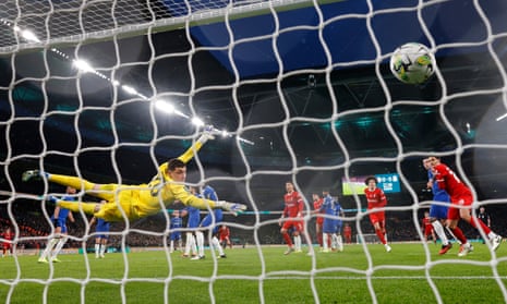 Chelsea almost signed 'unbelievable' goalkeeper in 2018, and now he is one of the world's best 