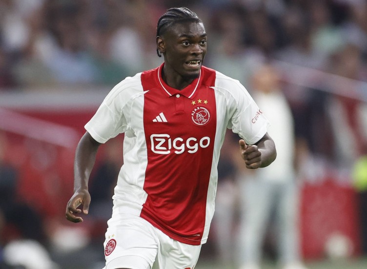 Liverpool eyeing move for in-demand ‘phenomenal prospect’; he’s ‘built for the Premier League’ 