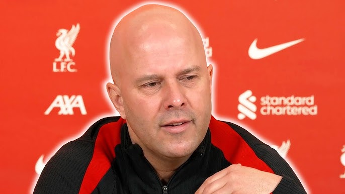 “Hasn’t done it” – Steve Nicol calls for Slot to bench Liverpool player who’s “disappointed” him