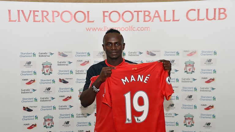 Sources: Man City become leading candidates to sign player offered to Liverpool