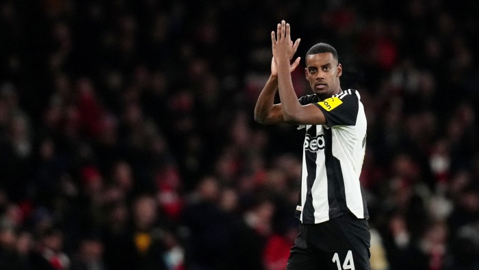 Regis Le Bris under serious pressure at Sunderland as staggering figures are published