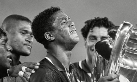 Bournemouth stars react as Justin Kluivert is recognised for setting world record 