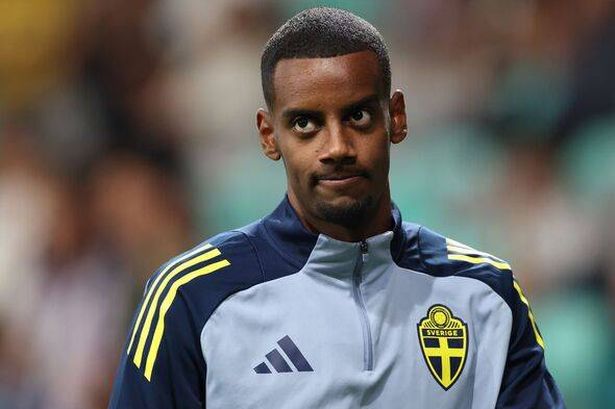 Liverpool given Alexander Isak green light after sports science experts 'called in' over worries