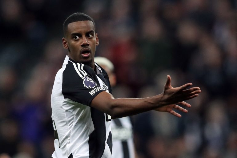 Andy Robertson full of praise for Alexander Isak “Impressive” performance after 3-2 Champions League victory against Atletico Madrid 