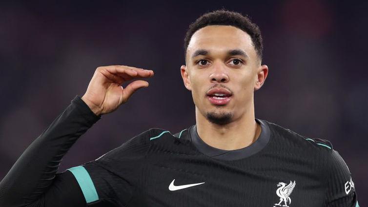 'Sadly:' Ally McCoist predicts how Trent Alexander-Arnold will be treated upon his Liverpool return