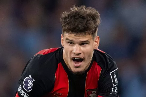 Liverpool fans react to what 'ruthless' Arne Slot did to Milos Kerkez against Burnley 